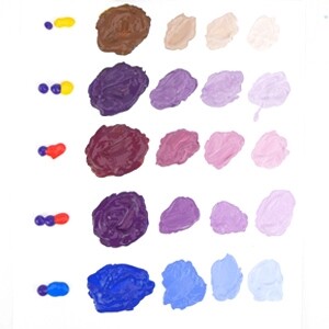 Action mixing violet paint
